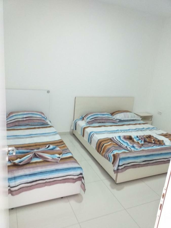 Flat Ergli Velipojë Exterior foto